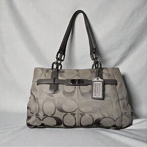 Y2K Coach Chelsea Signature Jayden Carryall